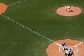 琑队如何完善青训师资的职业成长体系